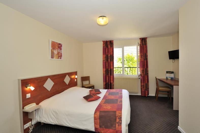 Logis Hotel Spa Restaurant Au Site Normand Clécy Zewnętrze zdjęcie